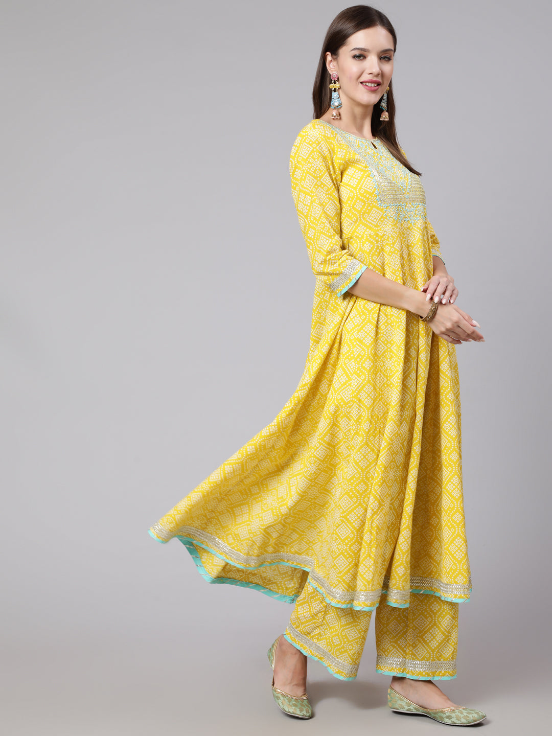 Cotton Calf Length Bandhni Print Flared 3/4 Sleeve Round Neck Kurta Bottom Dupatta Set