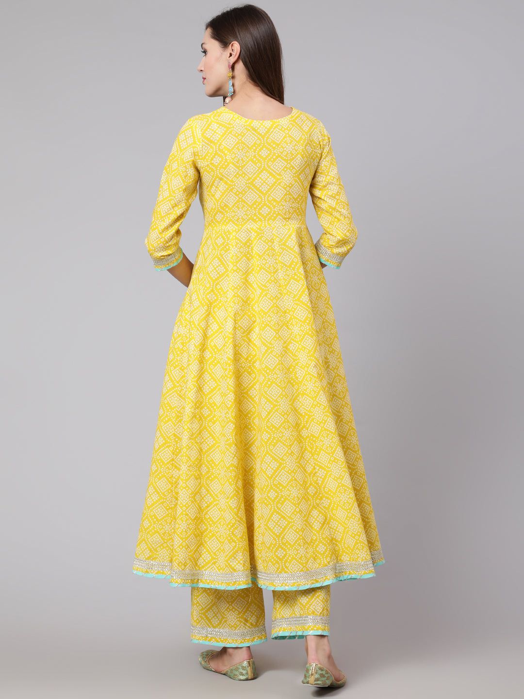 Cotton Calf Length Bandhni Print Flared 3/4 Sleeve Round Neck Kurta Bottom Dupatta Set