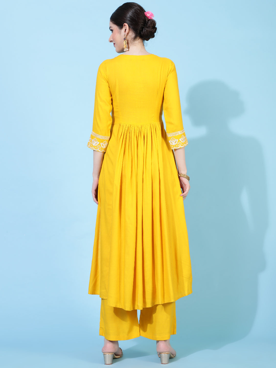 Rayon Calf Length Solid Flared 3/4 Sleeve V-Neck Kurta Bottom Set