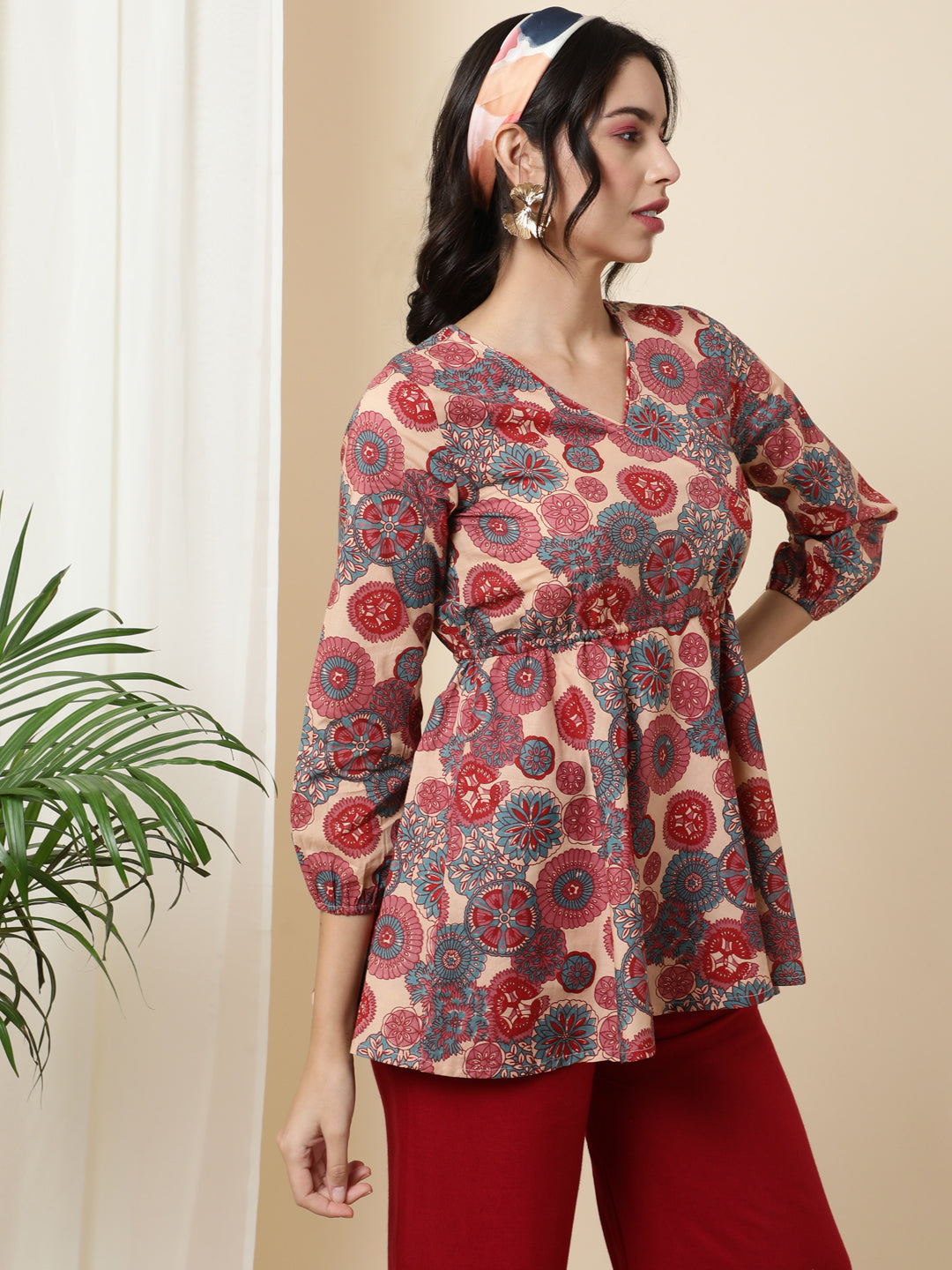 Cotton Short Length Length Printed Flared 3/4 Sleeves V-Neck Top