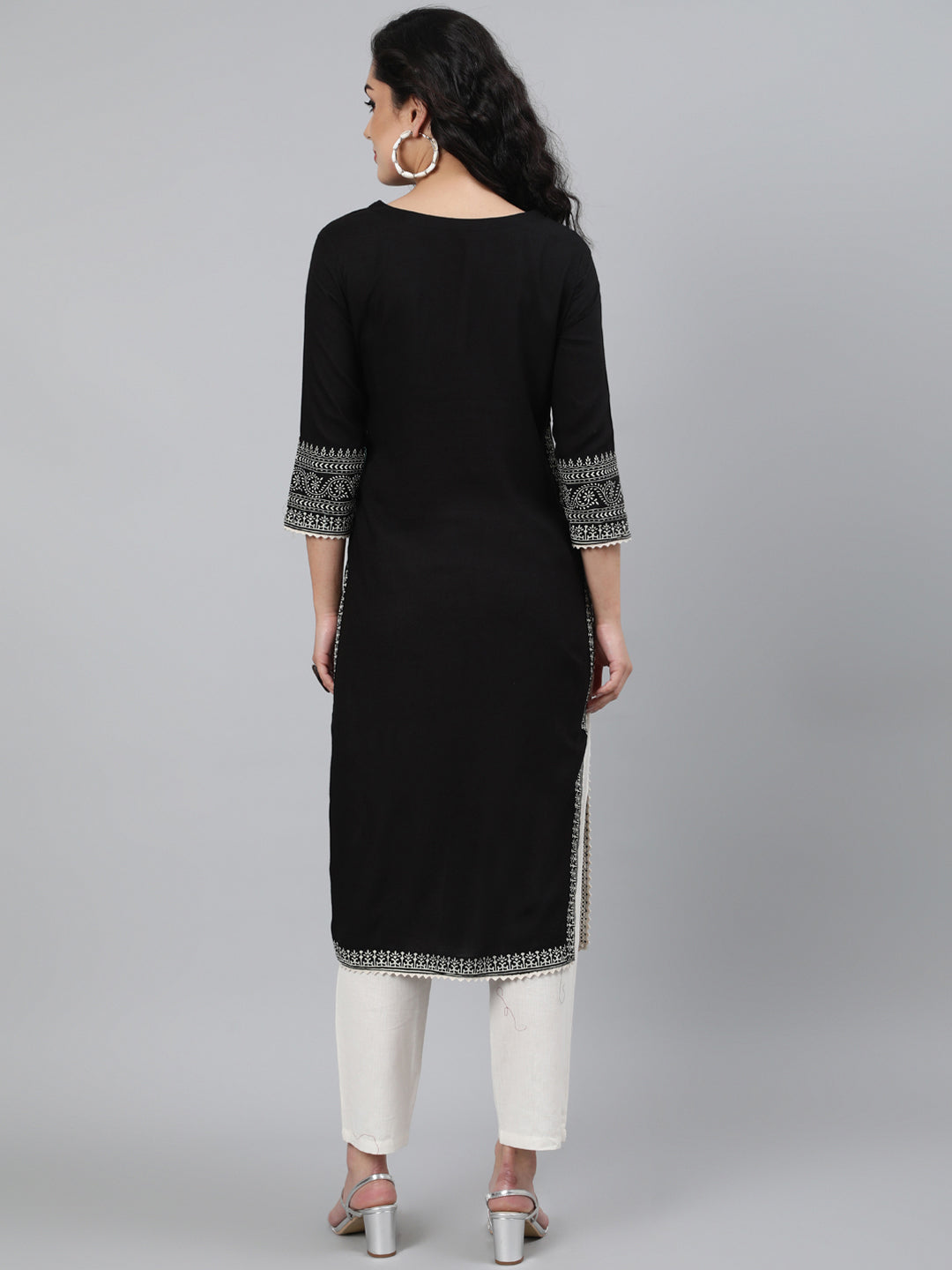 Rayon Black Calf Length Straight 3/4 Sleeve Round Neck Printed Kurta