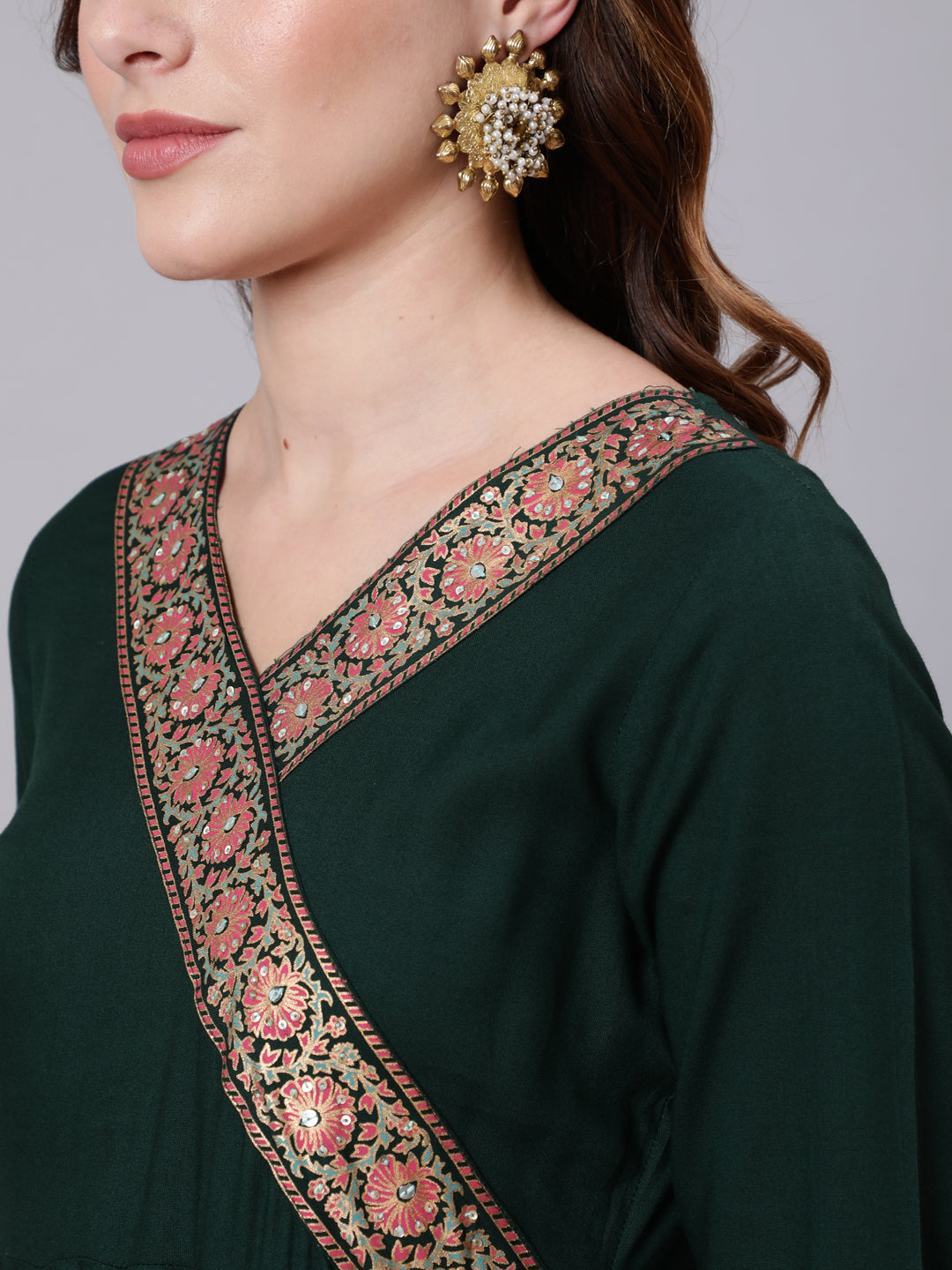 Rayon Slub Full Length Solid Flared 3/4 Sleeve V Neck Kurta Dupatta