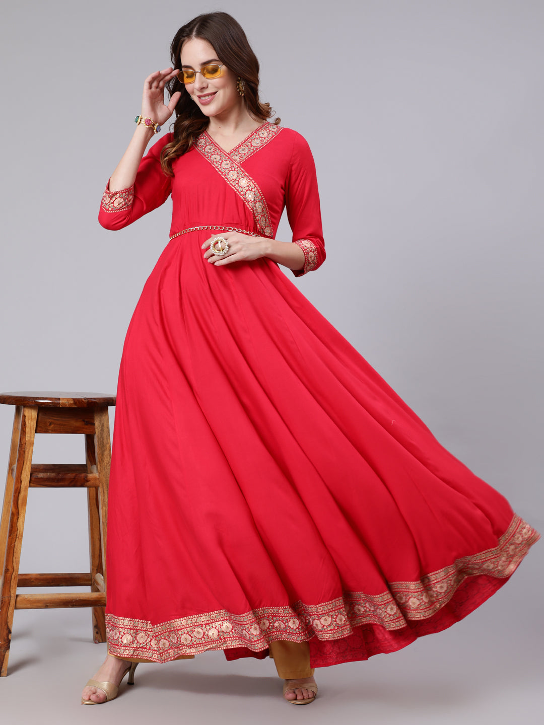 Rayon Slub Full Length Solid Flared 3/4 Sleeve V Neck Kurta Dupatta