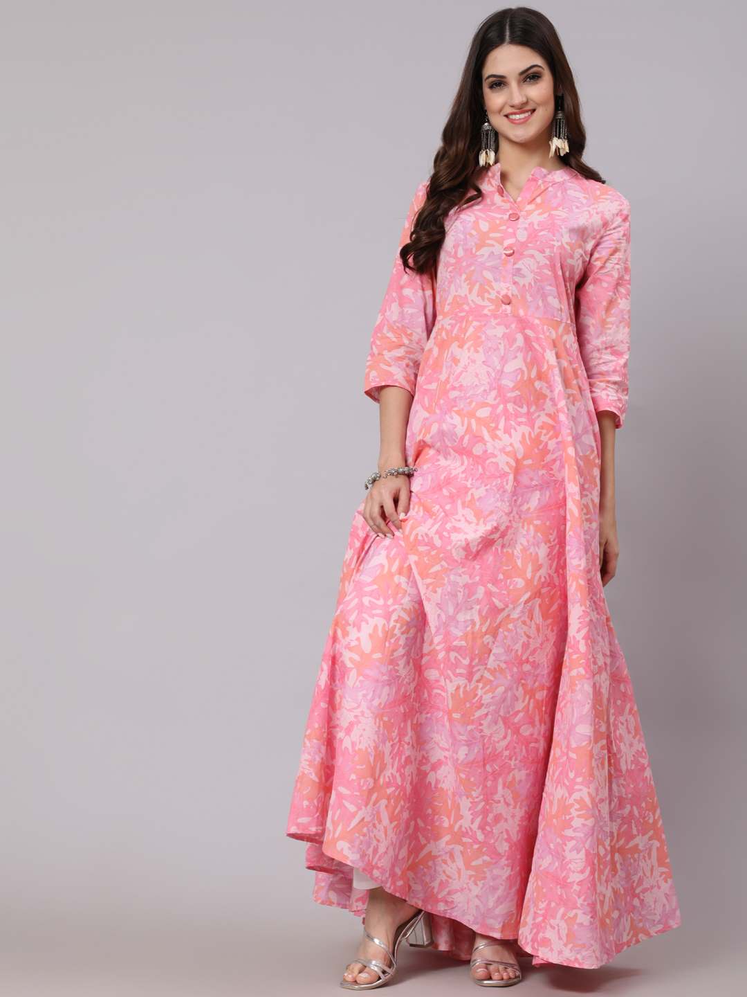 Cotton Full Length Printed Flared 3/4 Sleeve Collar Neck Kurta