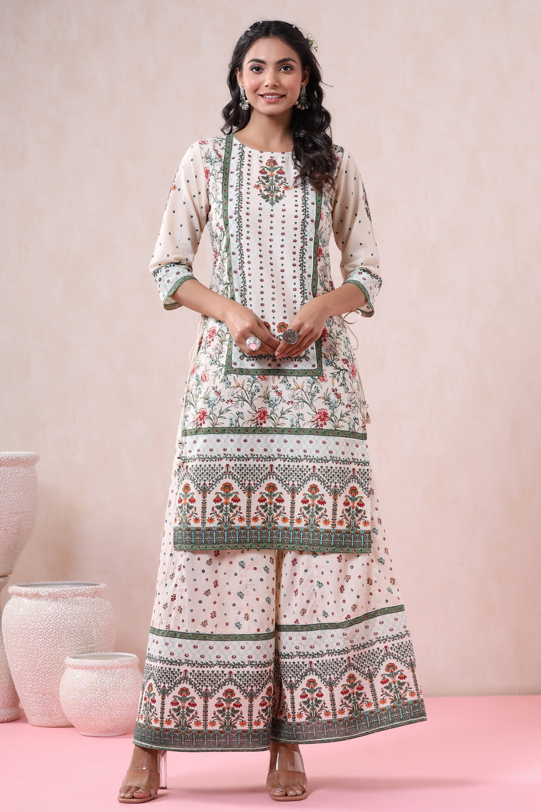 Women`s Ivory Cambric Printed Straight Kurta Sets