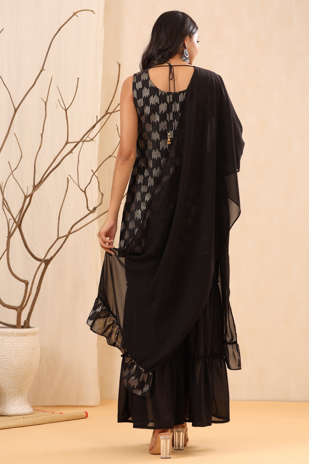 Women`s Black Georgette Printed Straight Kurta Sets