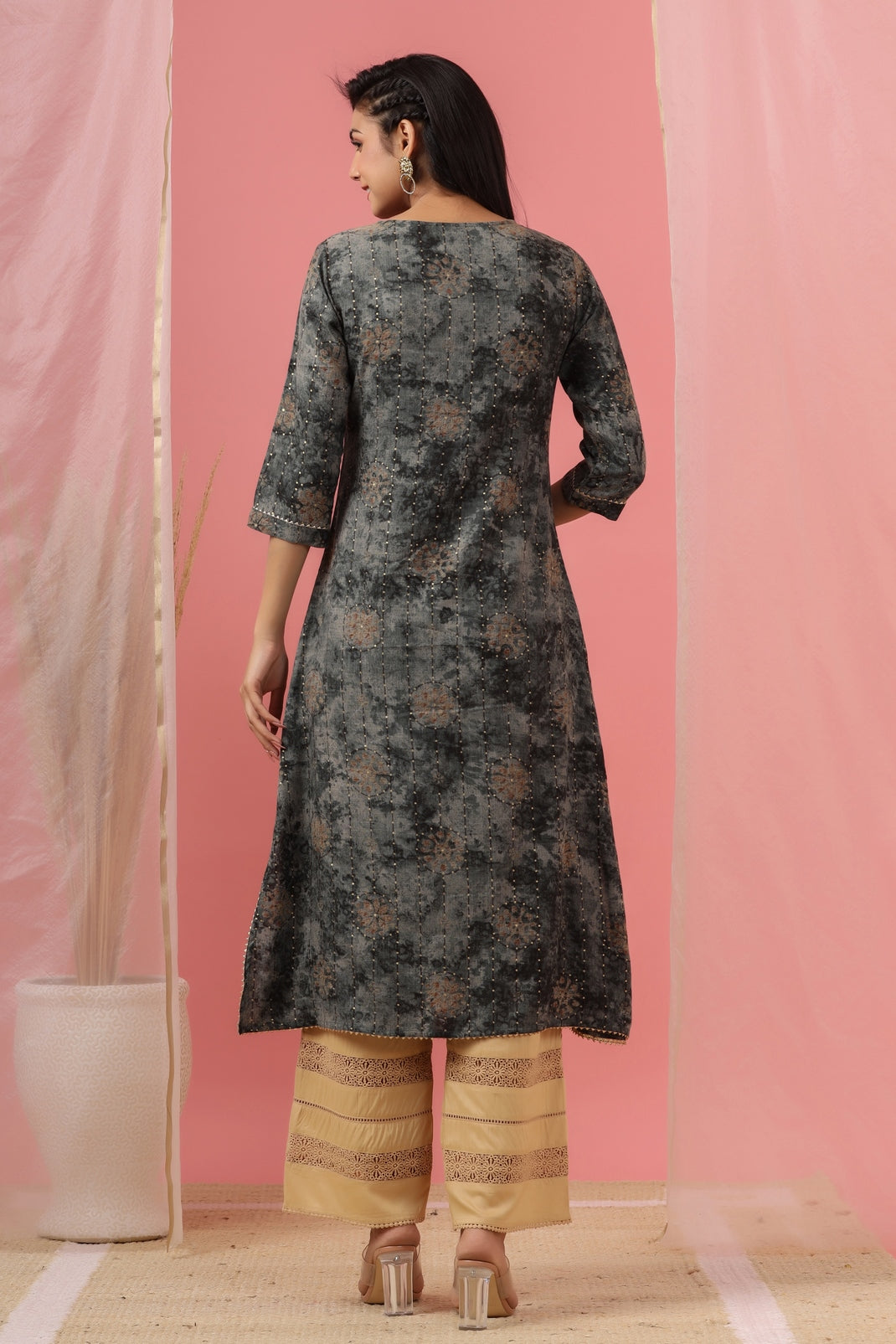 Women`s Grey Rayon Slub Embroidered Kurta