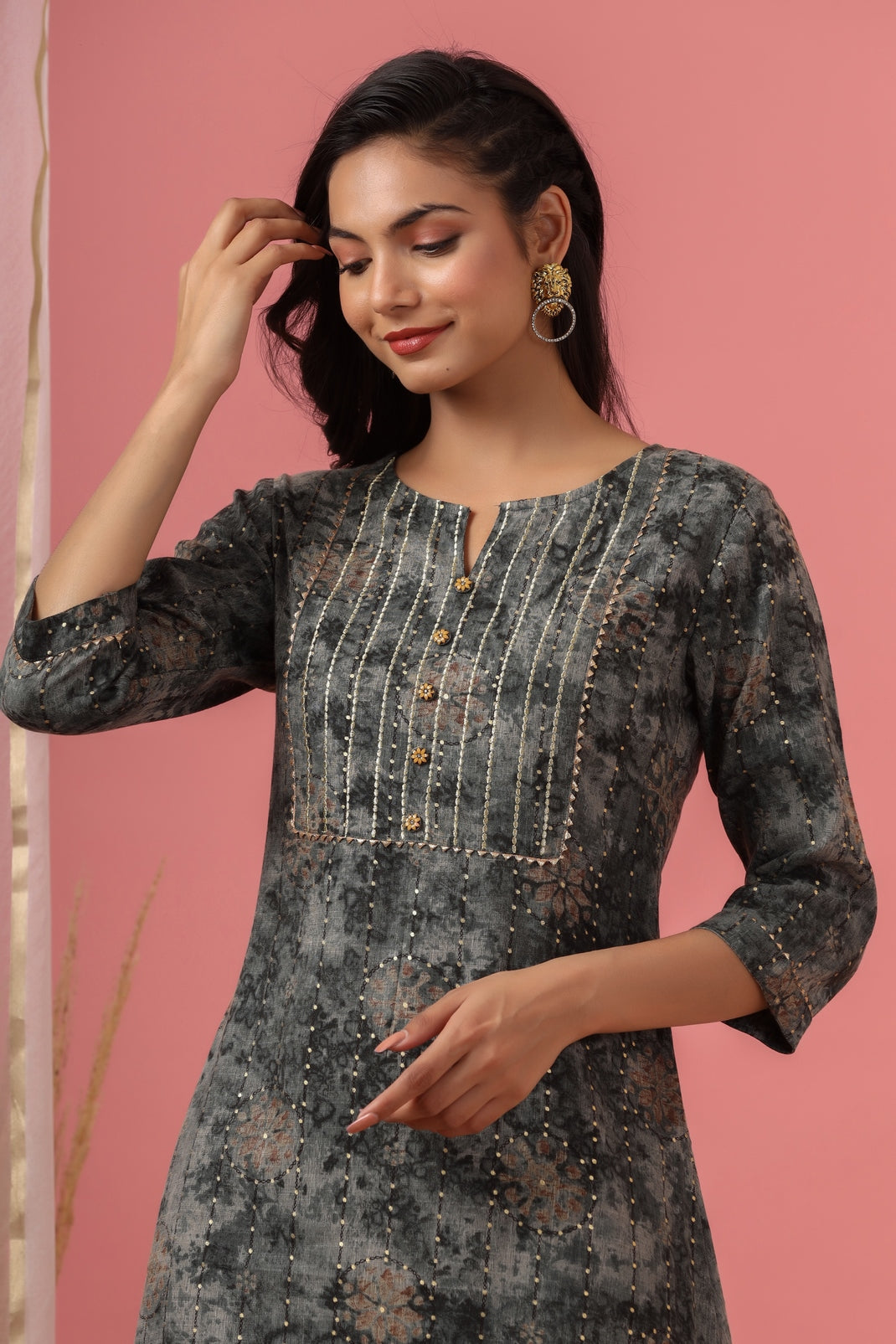 Women`s Grey Rayon Slub Embroidered Kurta