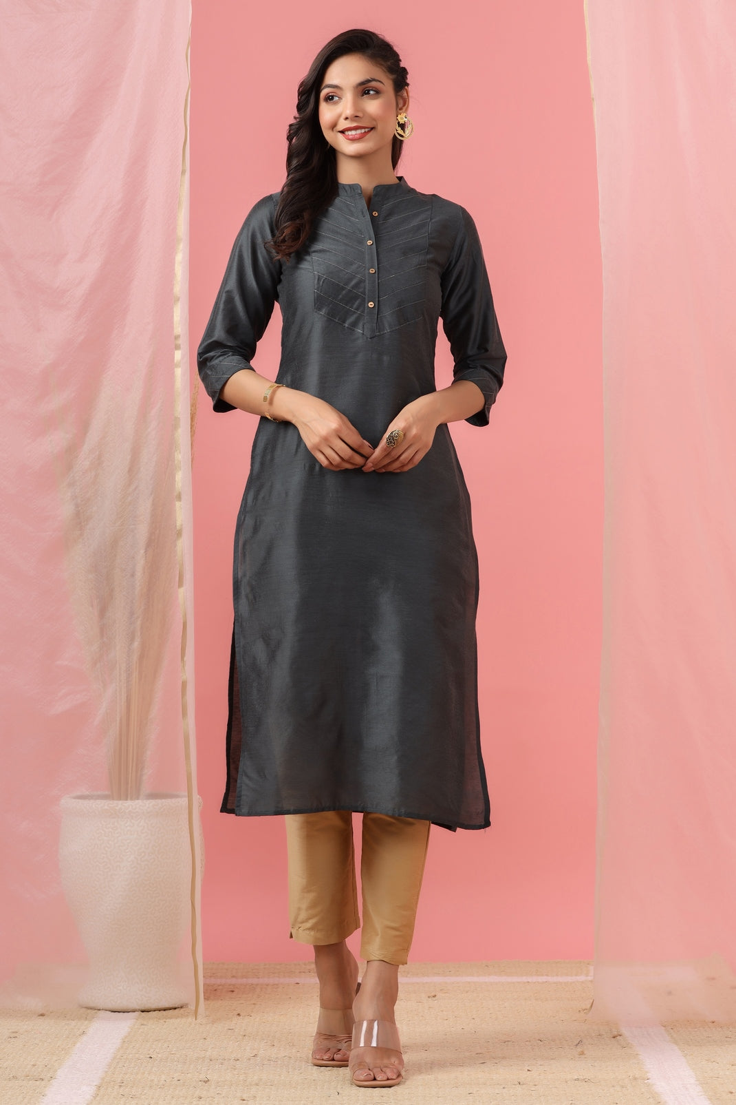 Women`s Darkgrey Tussar Silk Solid Straight Kurta