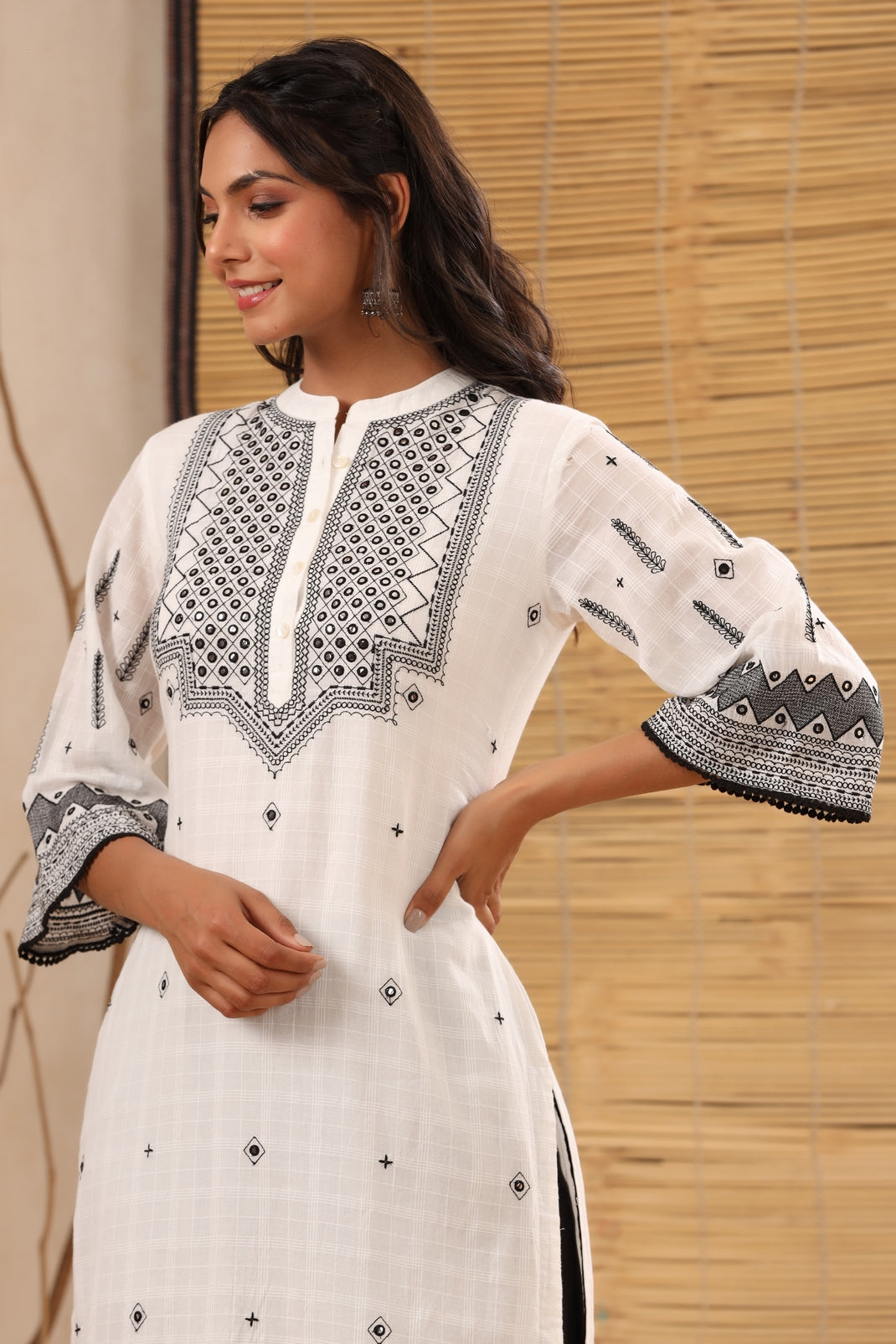 Women`s White Cotton Dobby Embroidered Straight Kurta