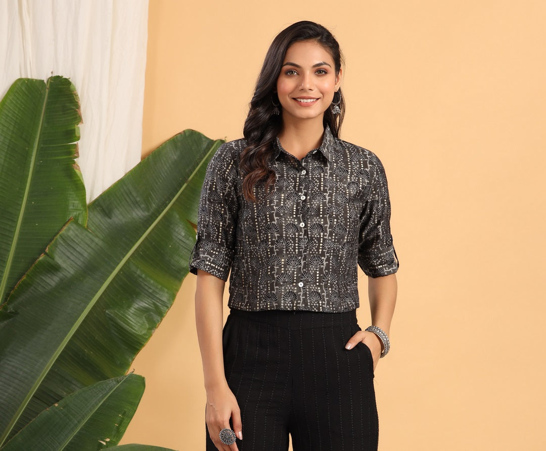 Women`s Grey Chanderi Silk Printed Fitted Blouse