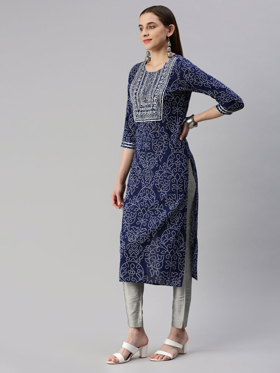 Rayon Bandhani Print Straight Kurta