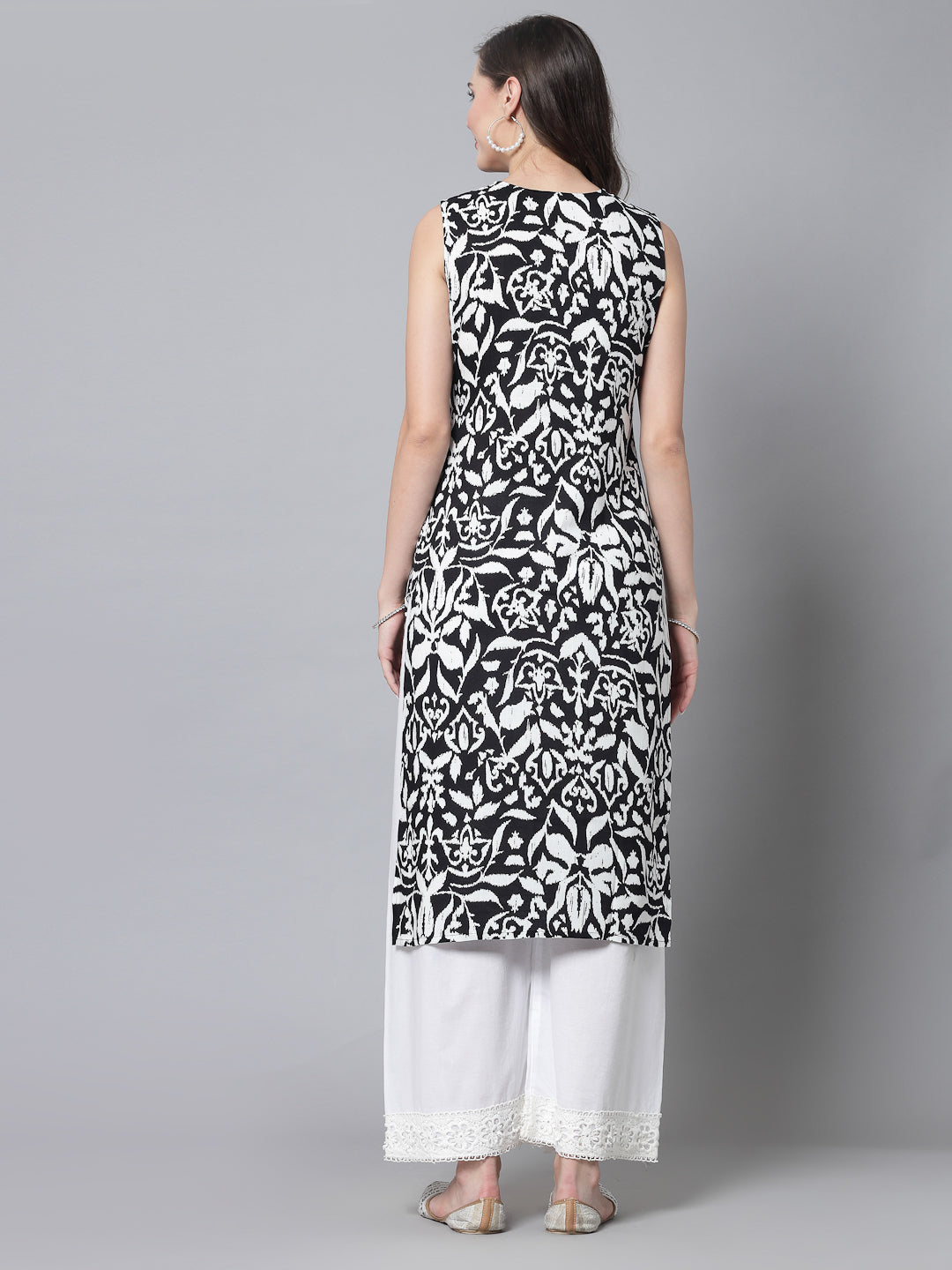 Sleeveless & Round NeckRayon Foral Print Kurta