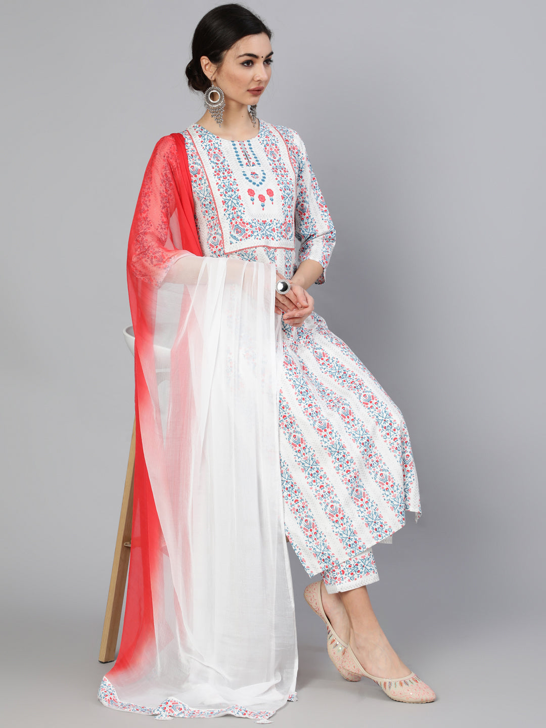 Rayon Slub Calf Length Printed Straight 3/4 Sleeve Round Neck Kurta Set