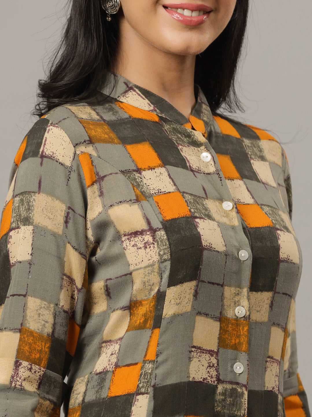 Checks Print Regular Fit Casual Shirt
