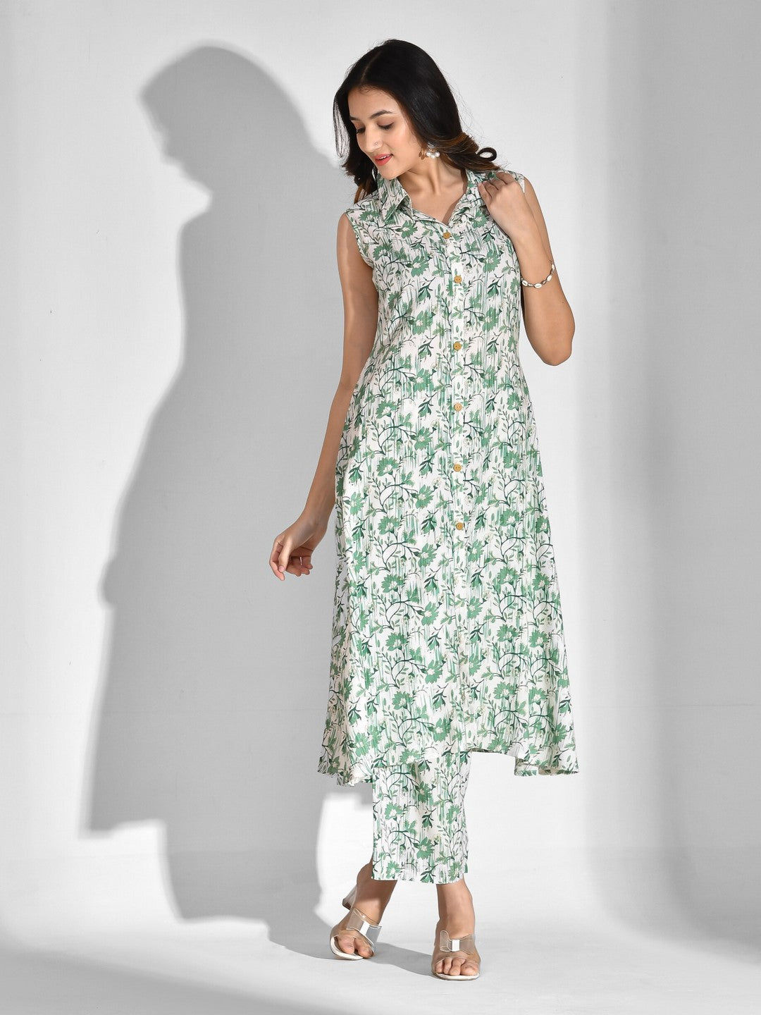 Viscose Rayon Floral Collared Neck Kurta Set