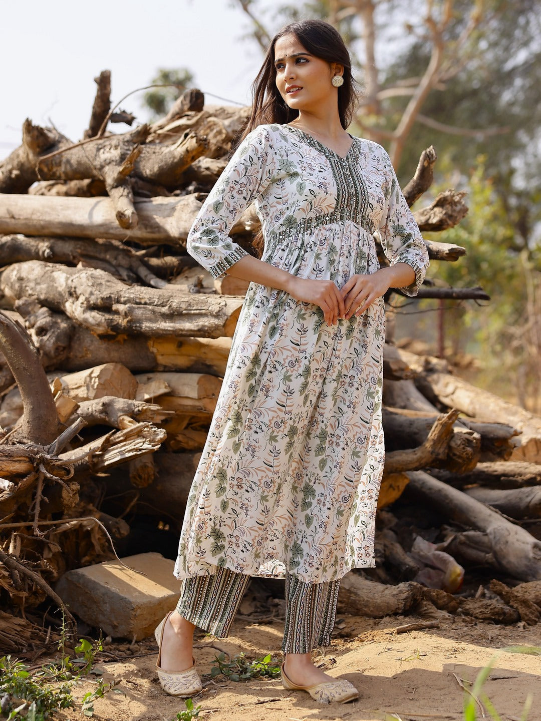 Printed Viscose Rayon 3/4 Sleeve Kurta And Trouser Set