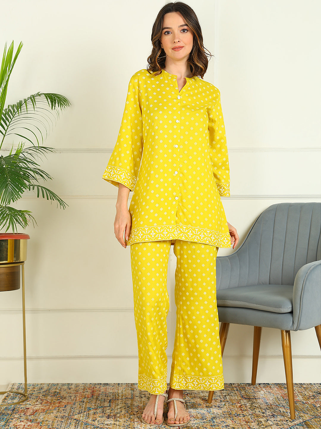 Printed Viscose Rayon 3/4 Sleeve Kurti And Trouser Set