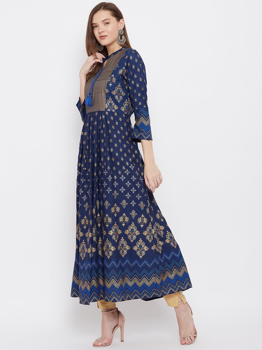 A-Line Viscose Rayon Three-Quarter Sleeves Kurta