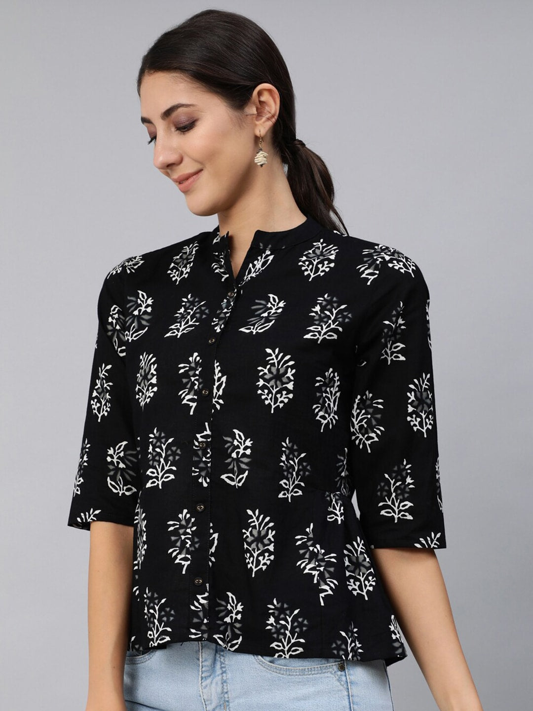 Women Black Printed Top With Three Quarter Flared Sleeves
