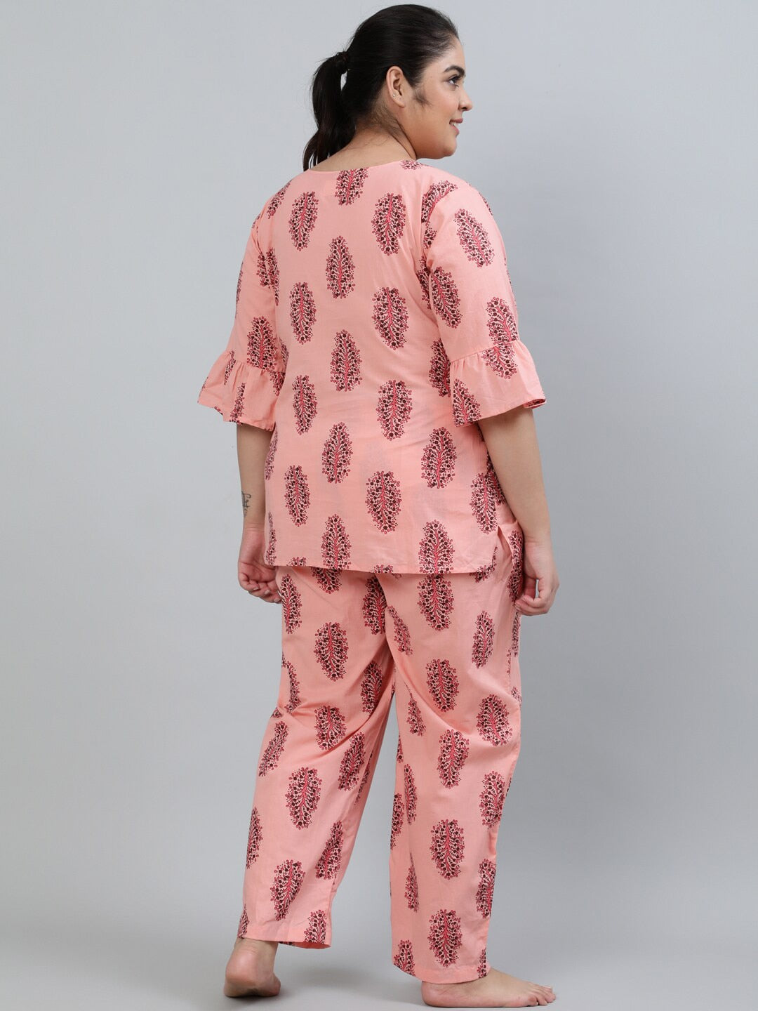 Plus Size Women Pink Printed Night Suit With Half Sleeves