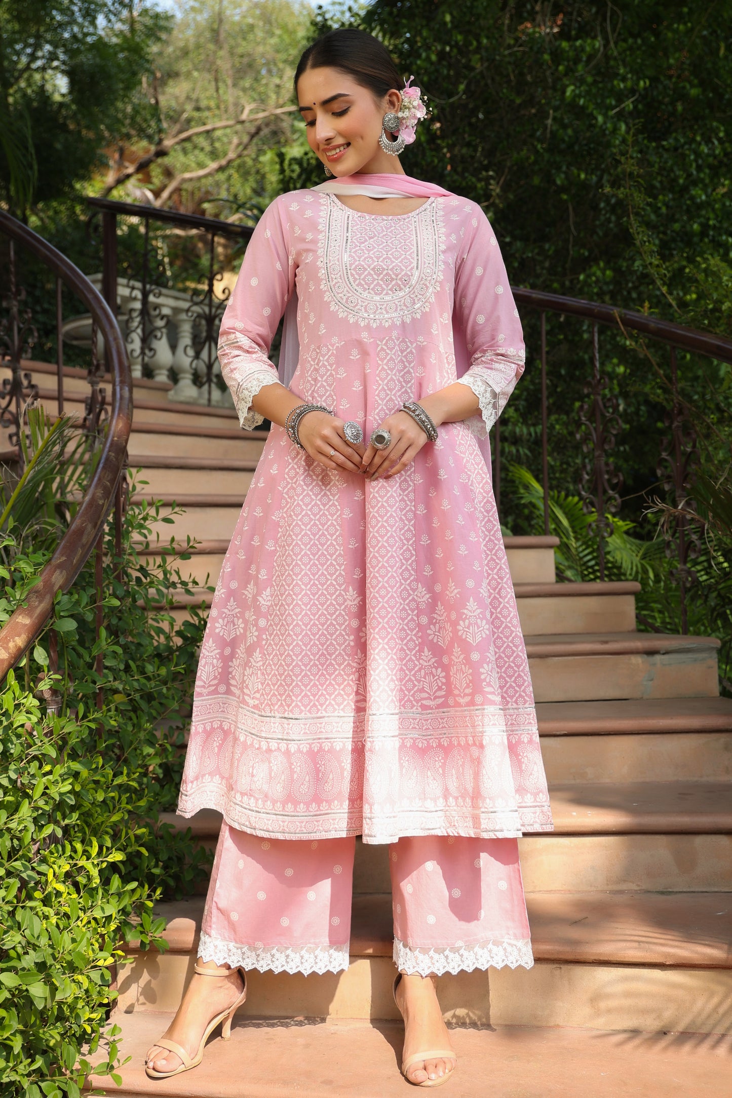Pink Cambric Nazneen Chiffon Dupatta Printed Flared Kurta Sets