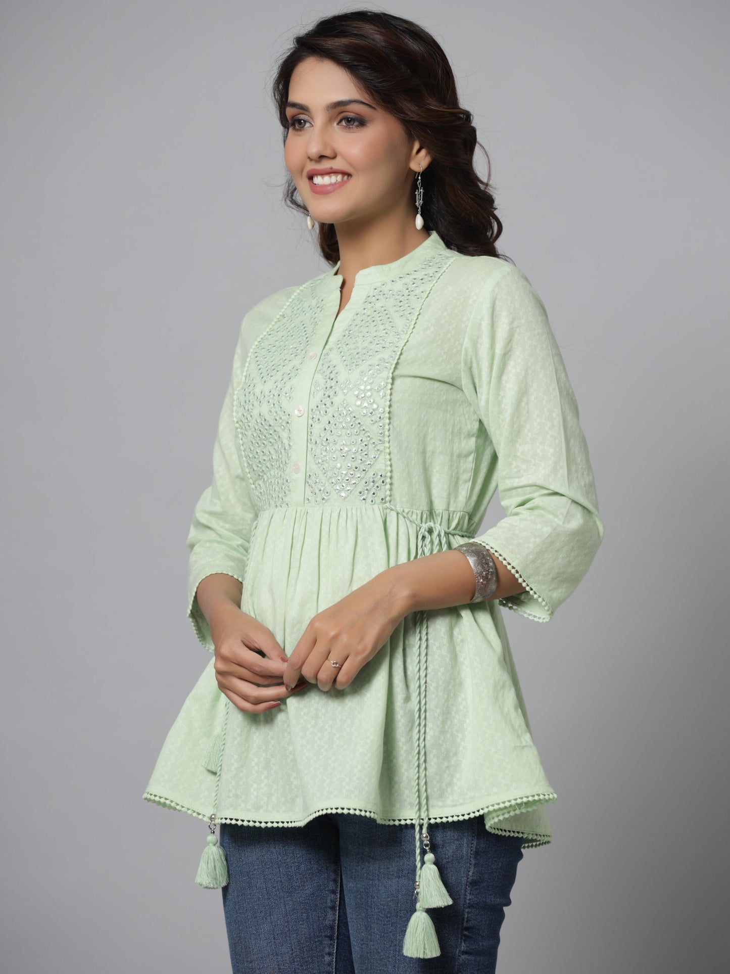 Green Cotton Solid With Embroidered Straight Tunic