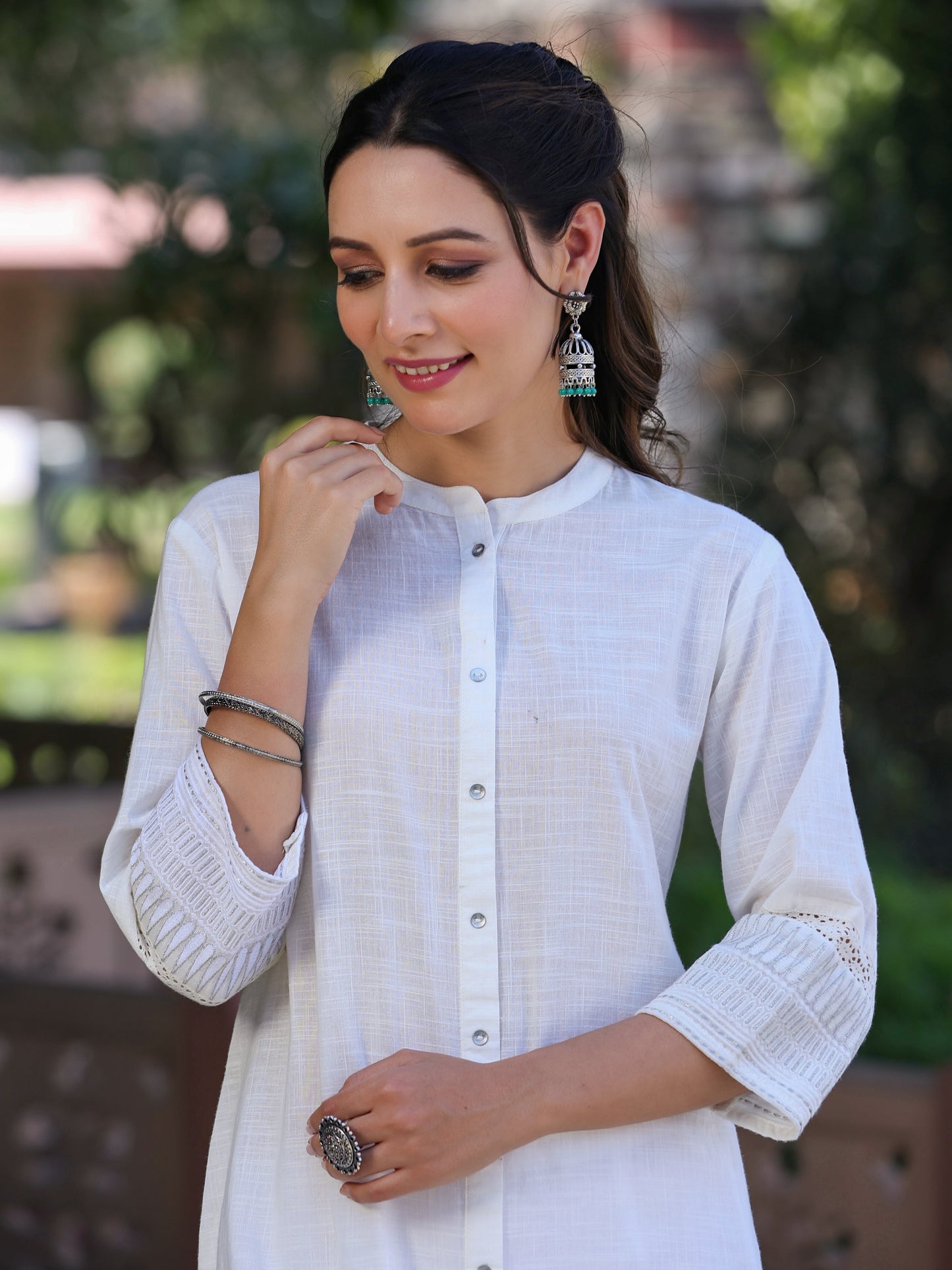 White Cotton Slub Embroidery Straight Kurta