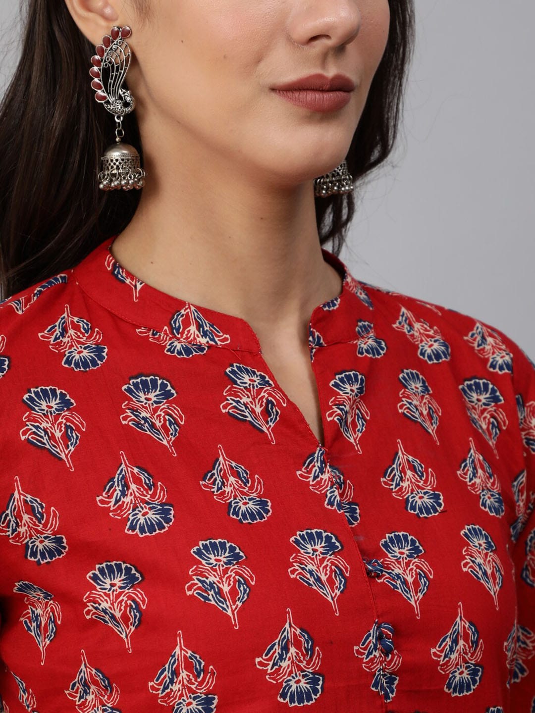 Women Red & Blue Floral Printed Kurta Set With Palazo & Dupatta