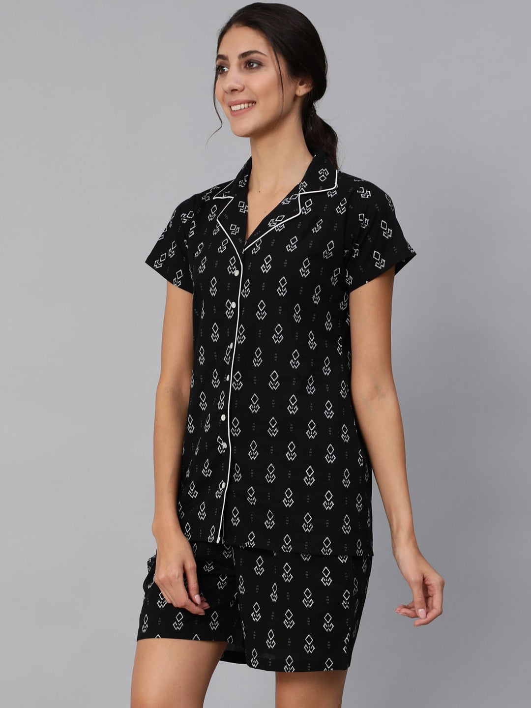 Women Black Floral Printed Night Suit