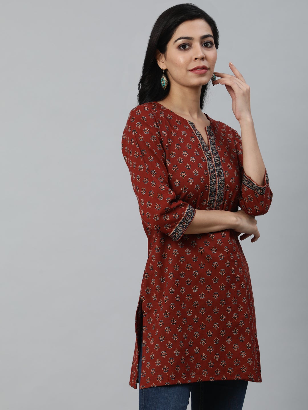 Maroon Printed Tunic With Three Quarter Sleeves