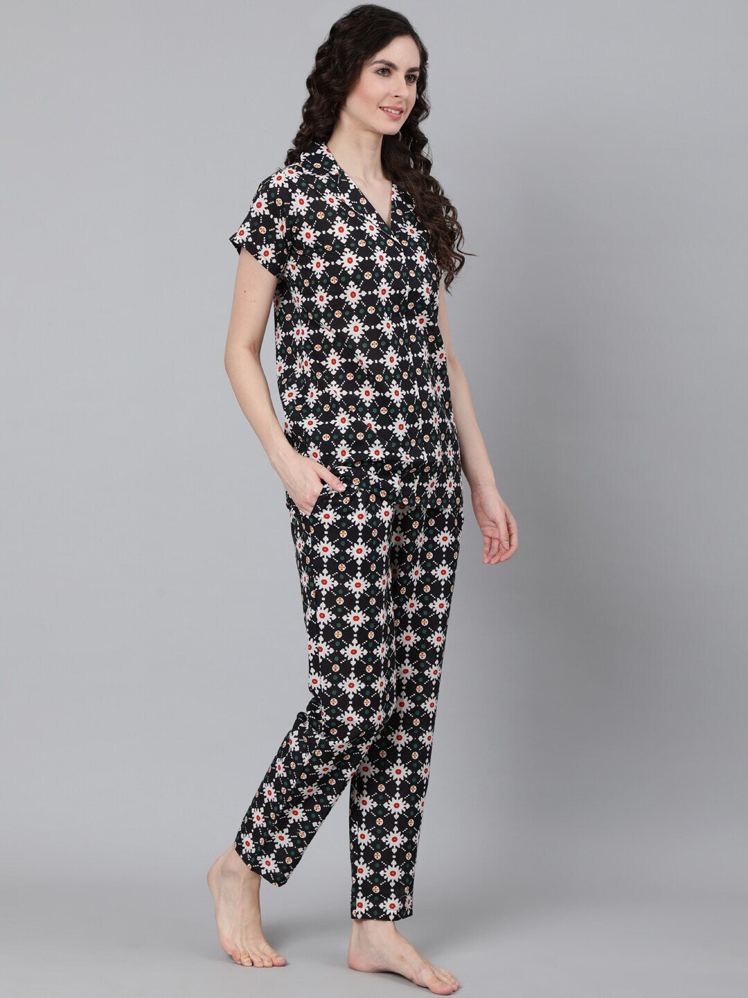 Women Black Printed Night suit