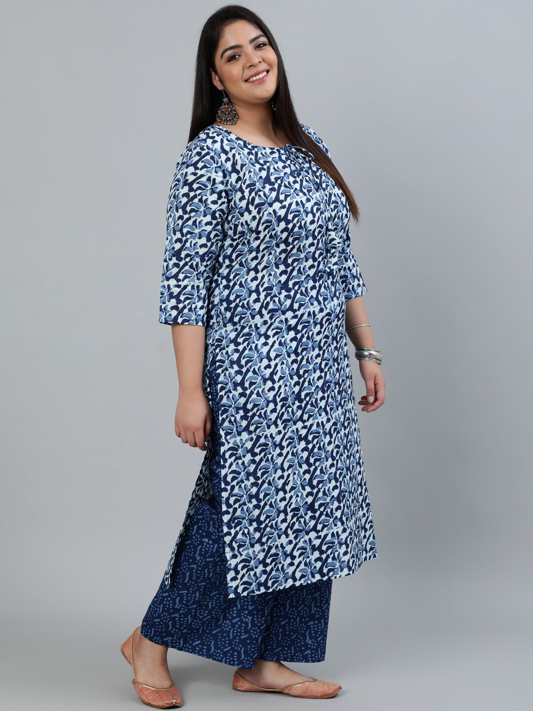 Plus Size Women Blue Printed Straight Kurta With Palazo & Dupatta