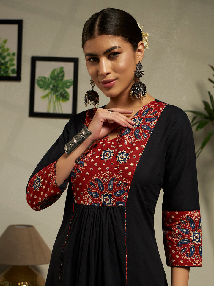 Straight Printed Cotton Kurta And Trousers With Dupatta