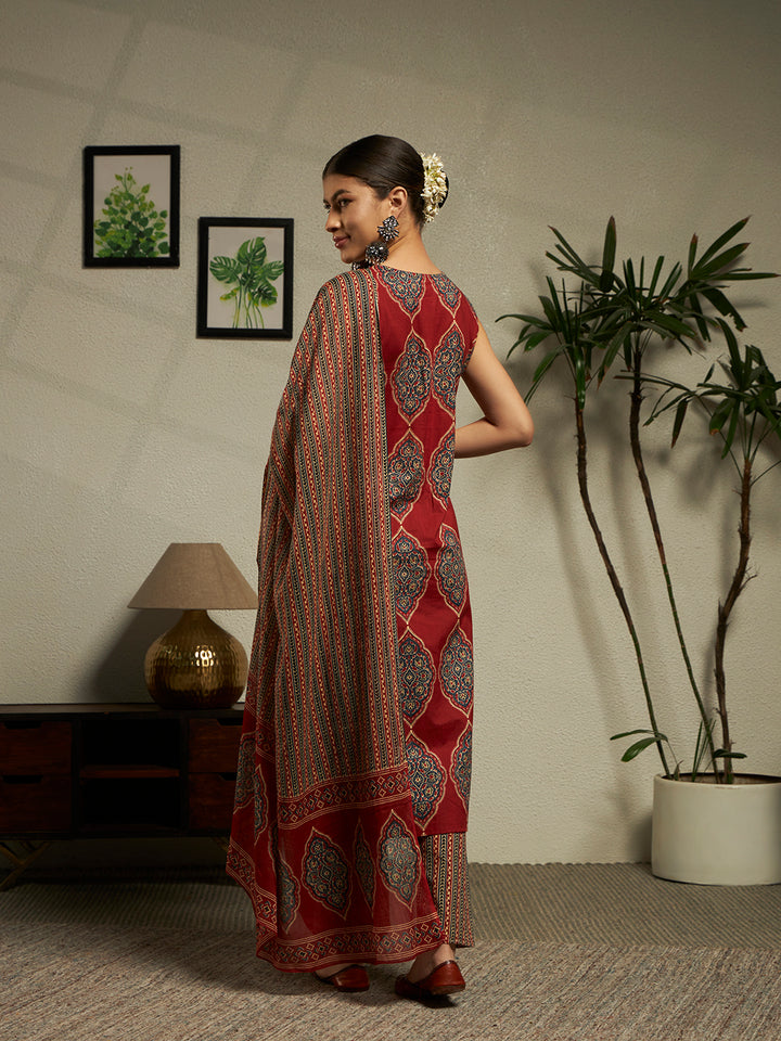Straight Printed Cotton Kurta And Trousers With Dupatta