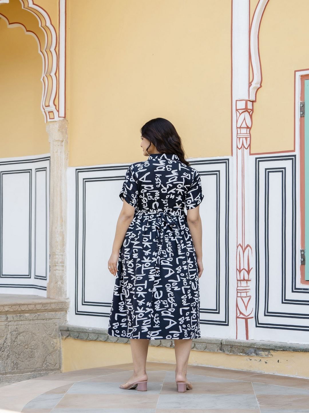 Black Abstract Printed Midi Dress