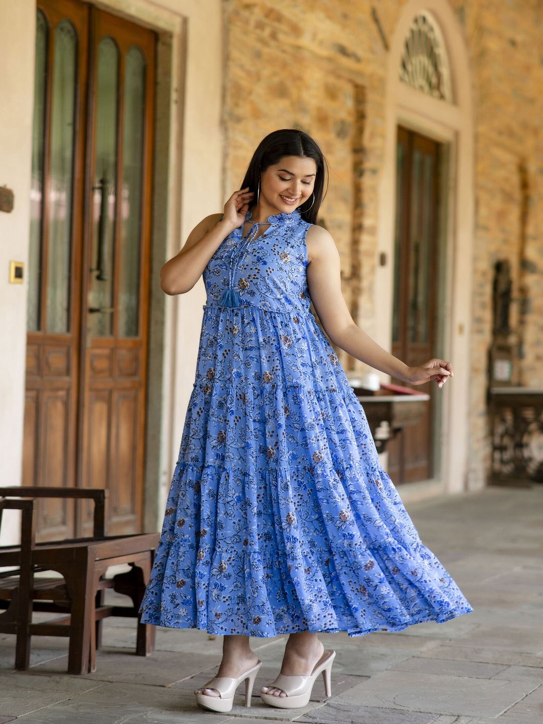Blue Floral Printed Sleeveless Georgette Dress