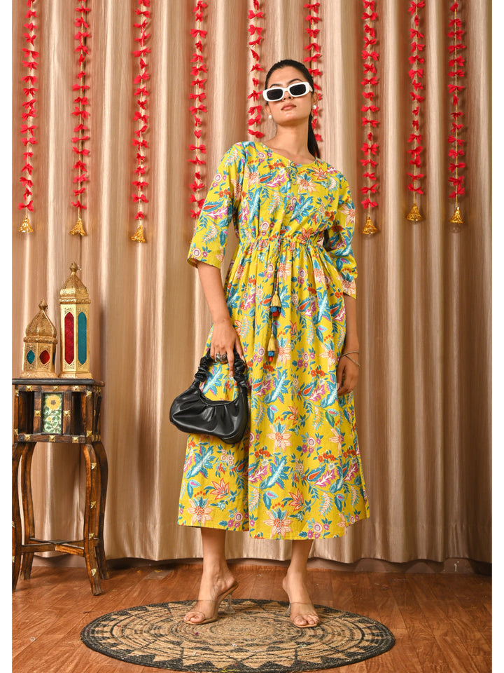 Women Yellow Printed Flared Dress