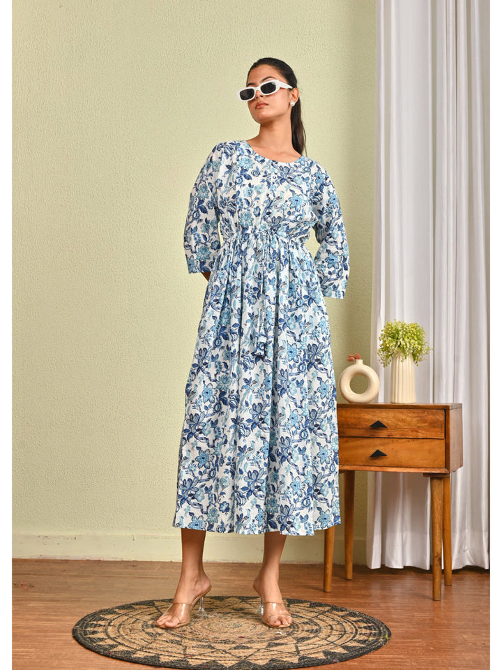 Women Off White &amp; Blue Floral Printed Dress