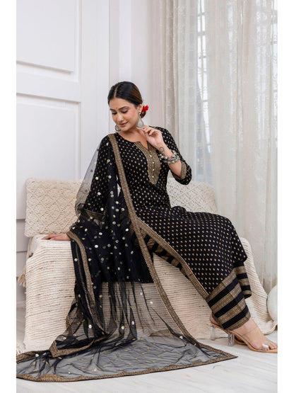 Black Gold Printed Straight Kurta Set With Net Dupatta