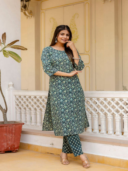 Green Printed Straight Kurta With Trouser