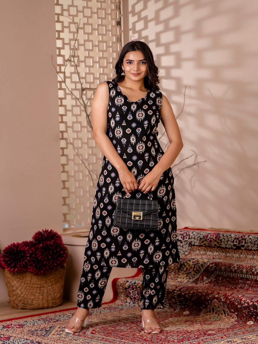 Black Printed Straight Kurta With Trouser