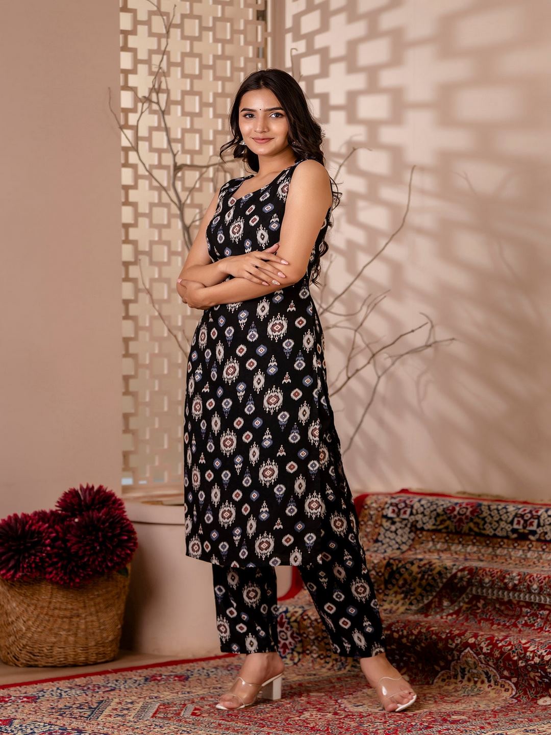 Black Printed Straight Kurta With Trouser