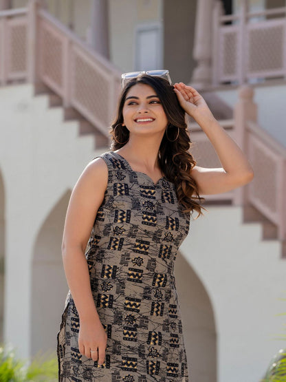 Grey Printed Straight Kurta With Trouser