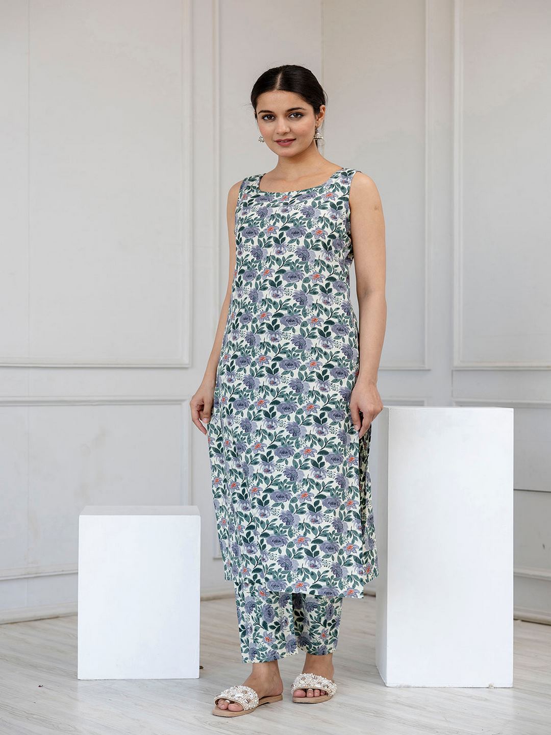 Off White Printed Straight Kurta With Trouser