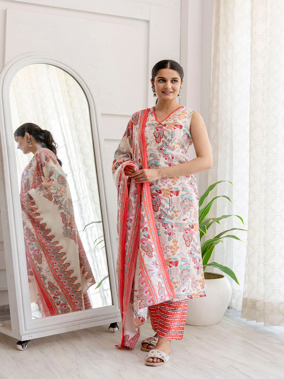 Off White Printed Straight Kurta With Trouser And Dupatta