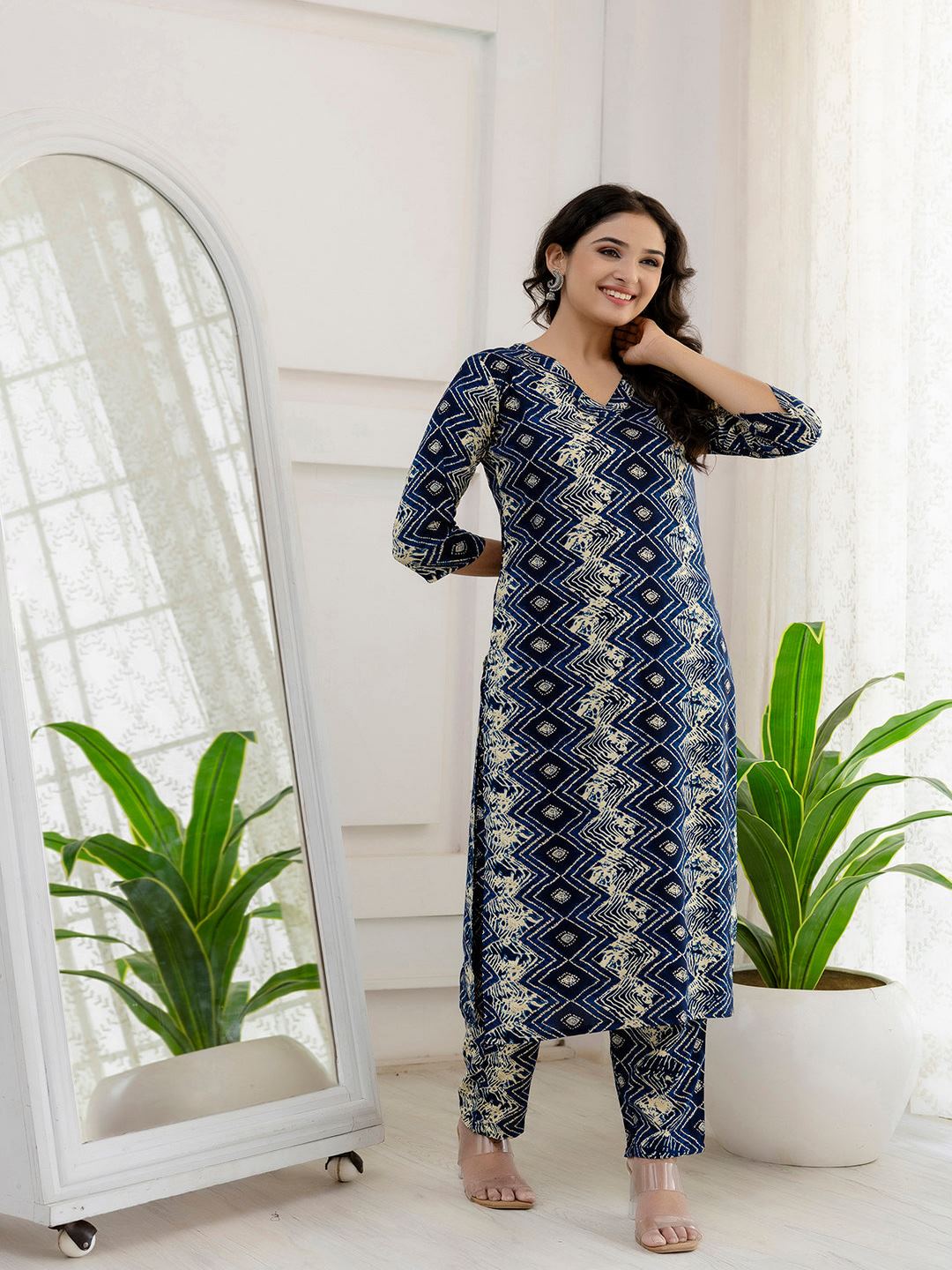 Blue Printed Straight Kurta And Trouser