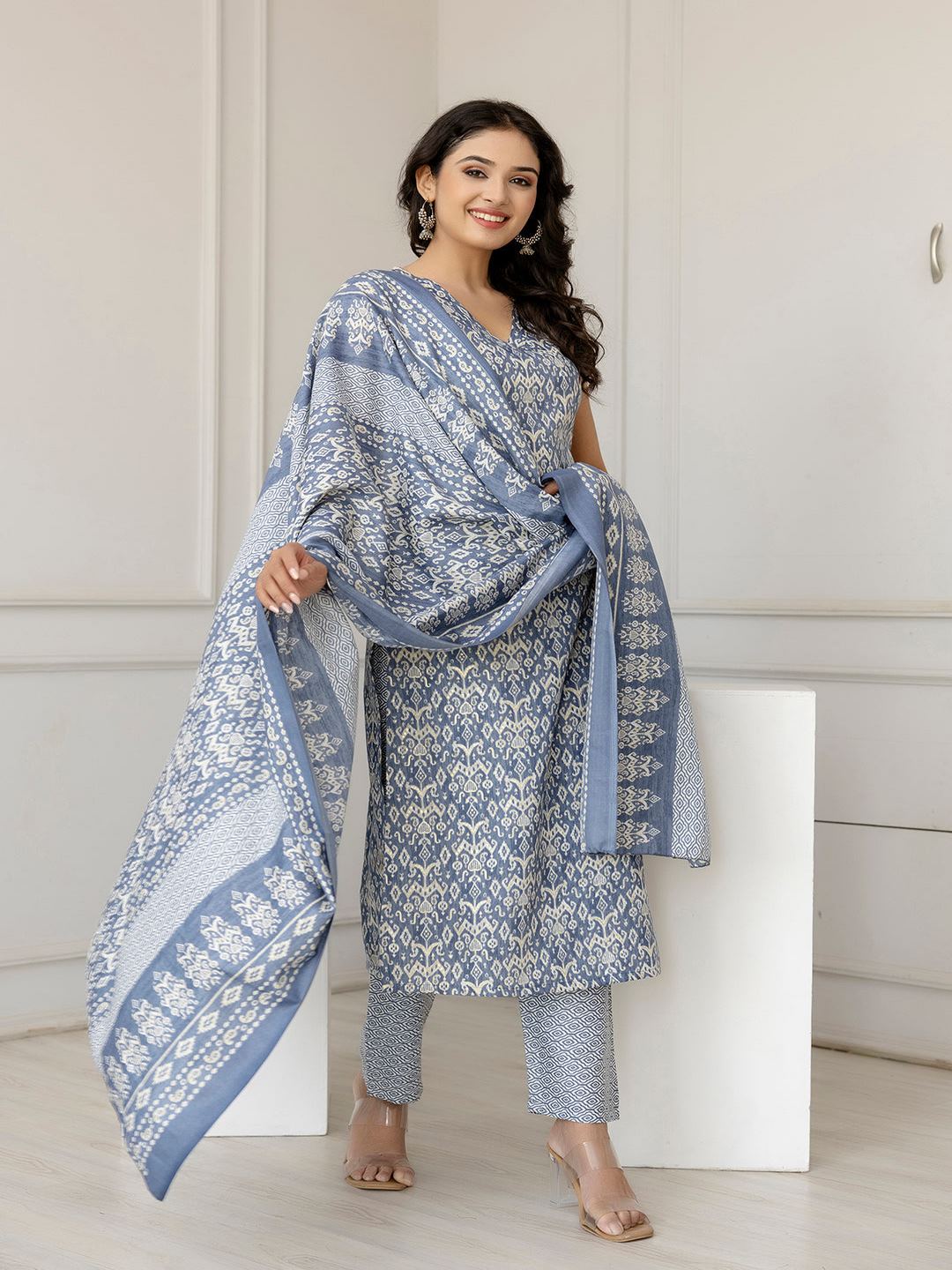 Grey Color Printed Straight Kurta With Trouser