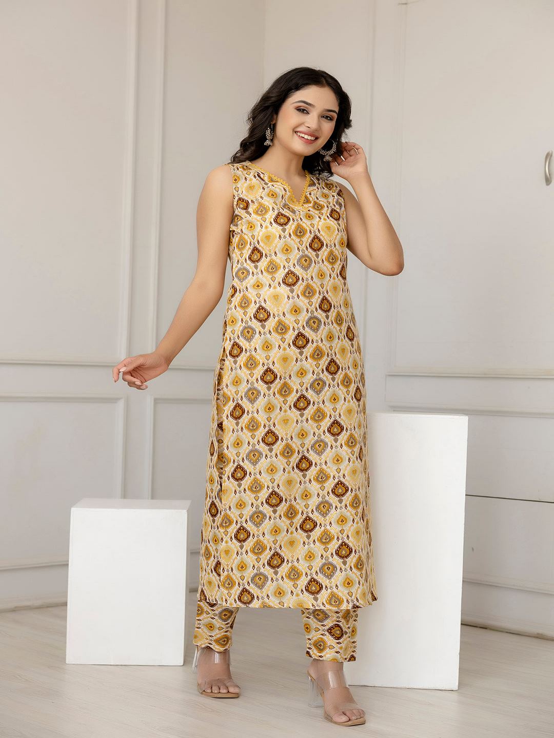 Multi Color Printed Straight Kurta With Trouser