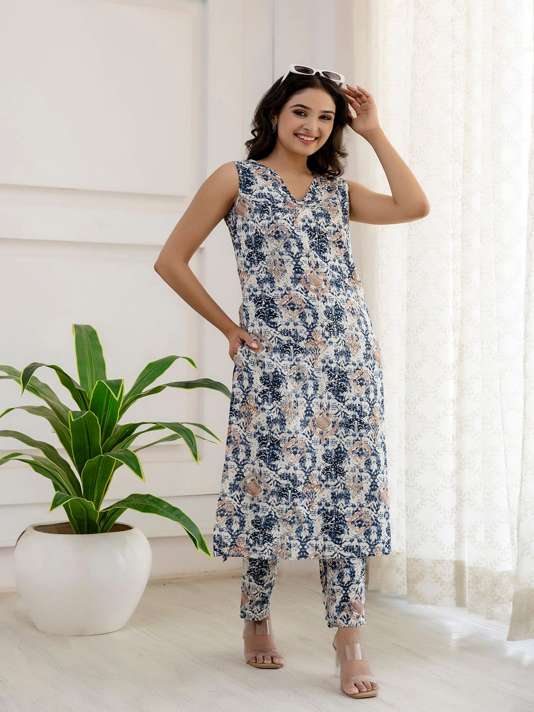 Blue And Off White Printed Straight Kurta With Trouser